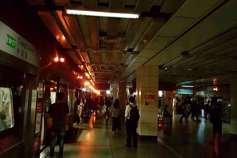 Emergency Power in Action - Singapore "All affected stations without power except for emergency lights"